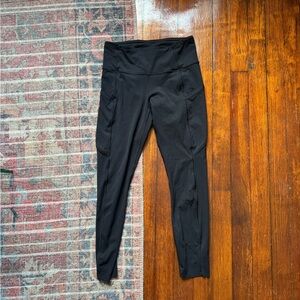 Lululemon Wunder Train High-Rise Crop with pockets 23”